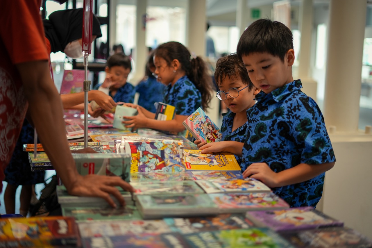 Primary Book Fair at Rainbow Cafe. 30 Maret.34 Large.jpeg